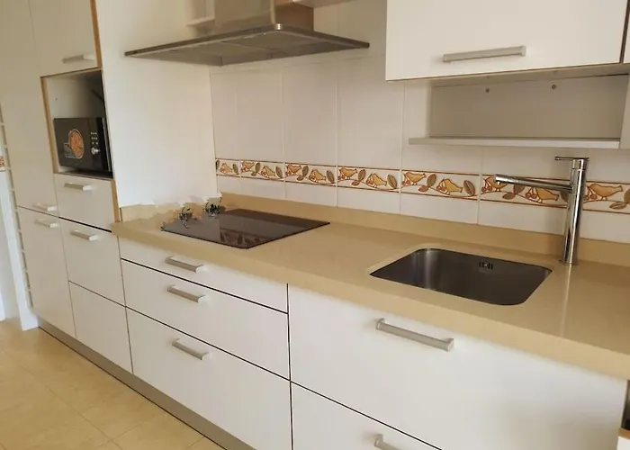 Bonito Piso En Solares, Entre Valles Pasiegos Y Playas