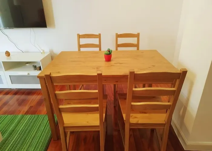 Bonito Piso En Solares, Entre Valles Pasiegos Y Playas *